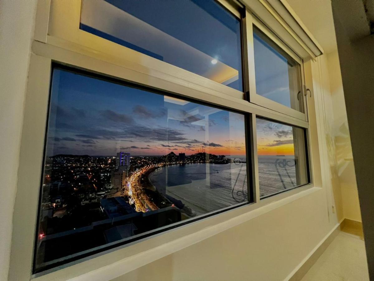 Sunset View Malecon 1404 Vista Panoramica Al Mar Appartement Mazatlán Buitenkant foto